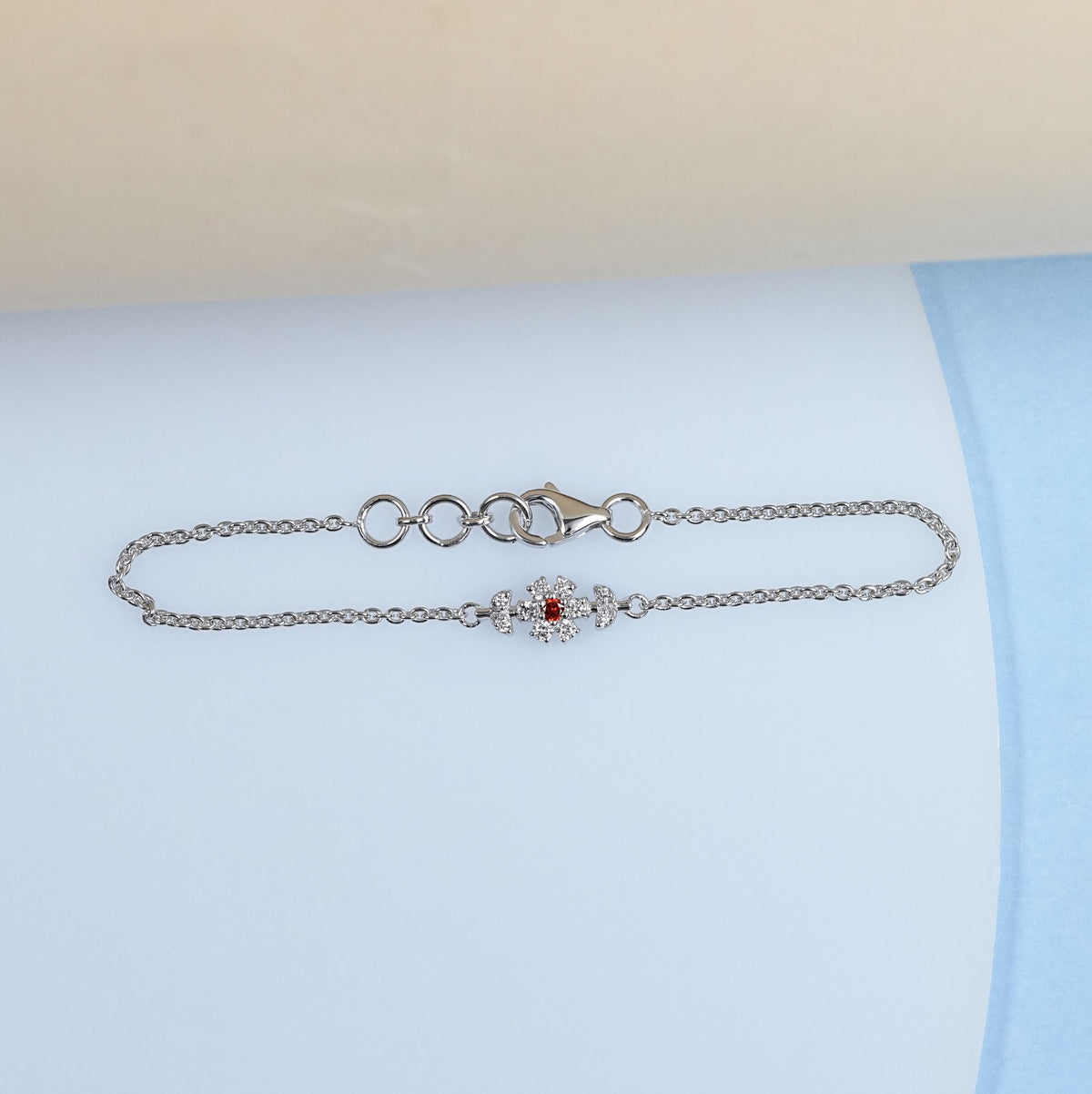 Lab Grown Diamond Tiny Flower Bracelet