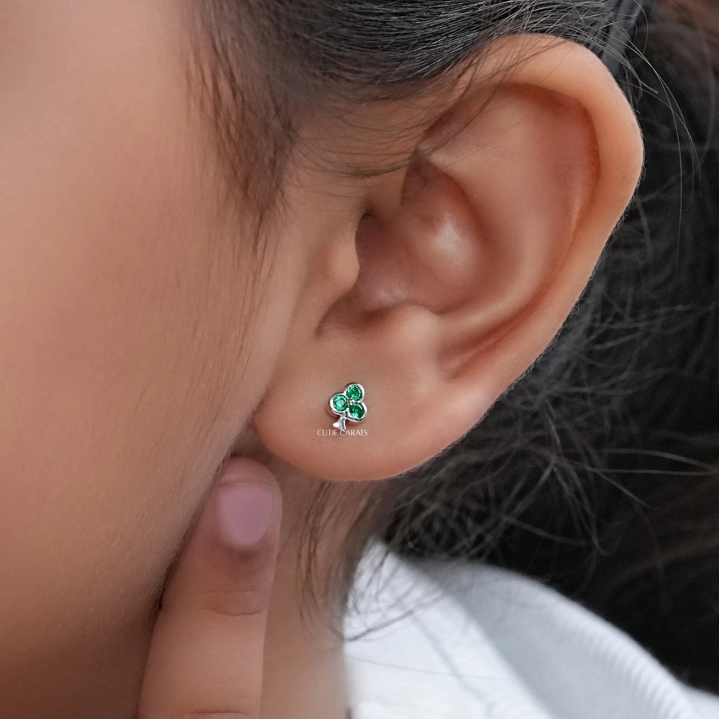 Green Gemstone Round Cut 3 Leaf Clover Earrings
