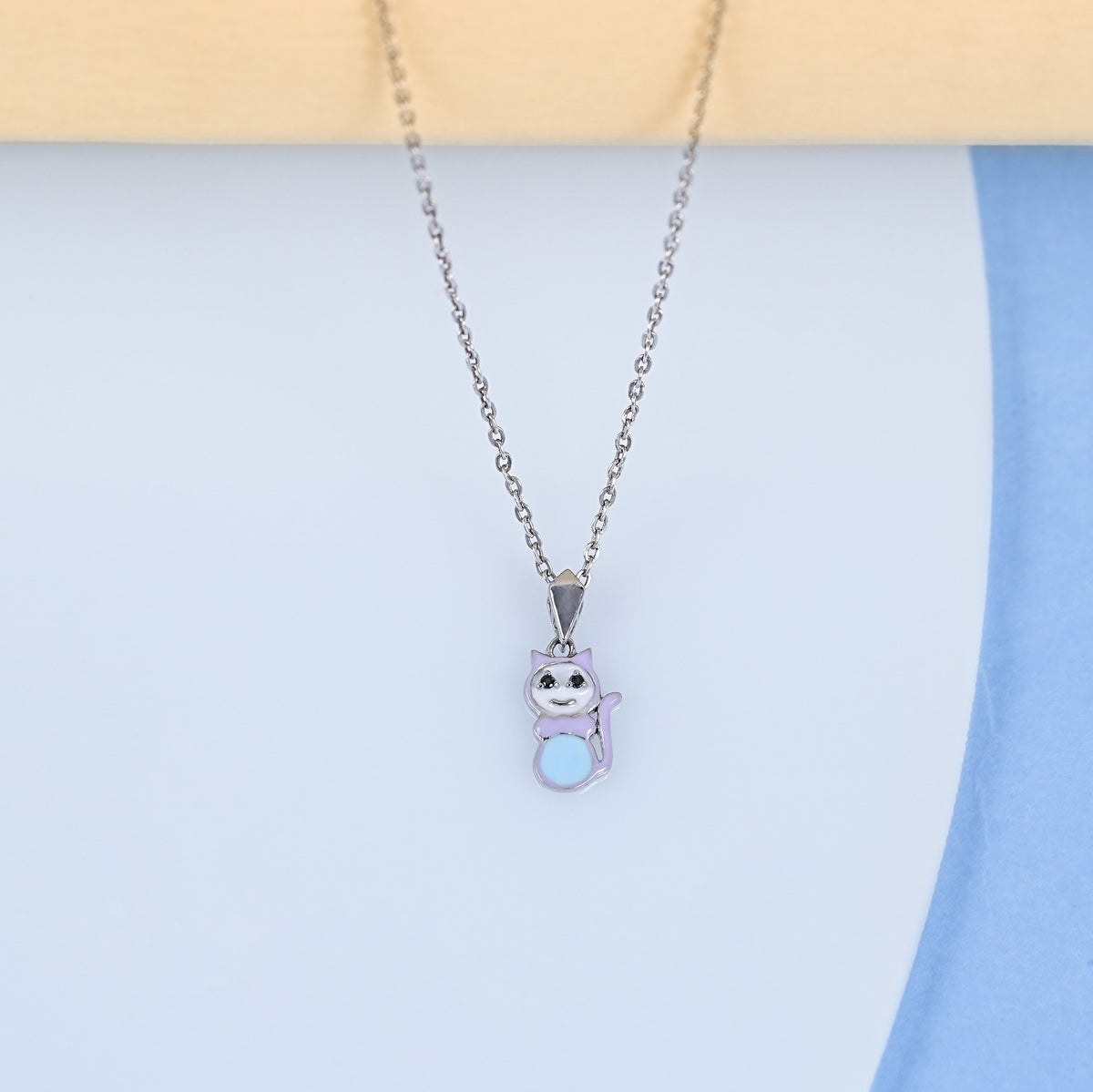 Black Round Diamond Cat Shape Baby Pendant