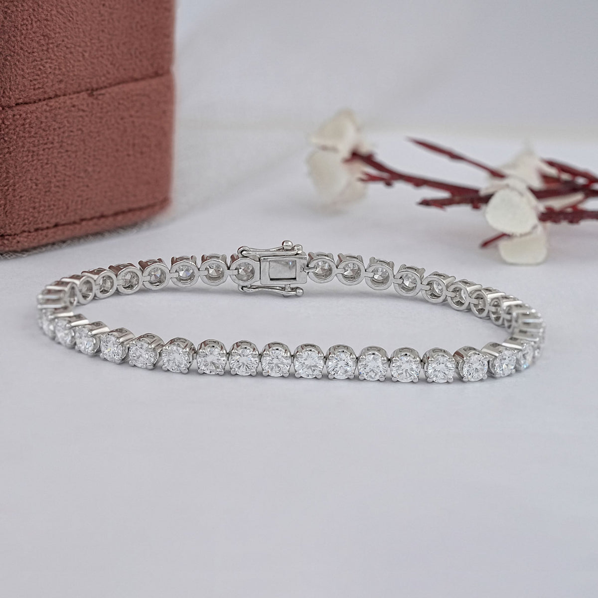 3.70 MM Round Diamond White Gold Tennis Barcelet