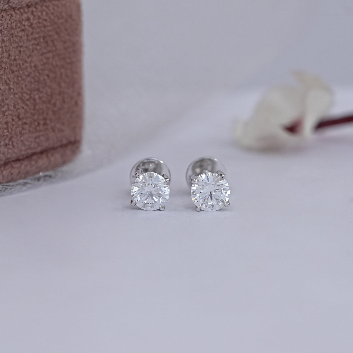 5.00 MM Round Lab Diamond Stud