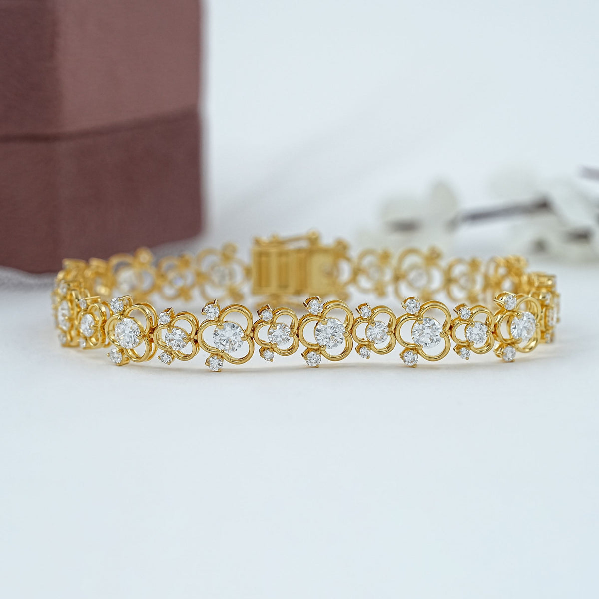 Round Cut Diamond Link Bracelet