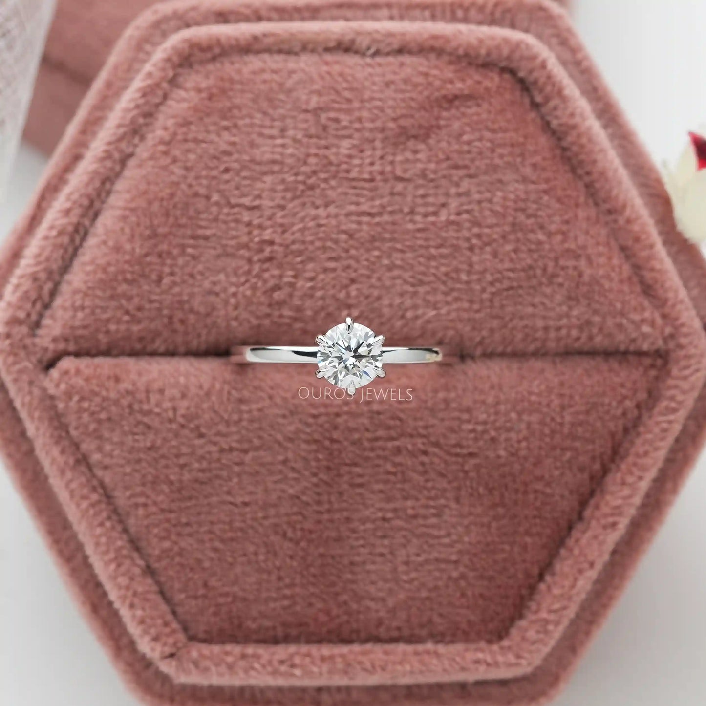 Round Cut Solitaire Ring