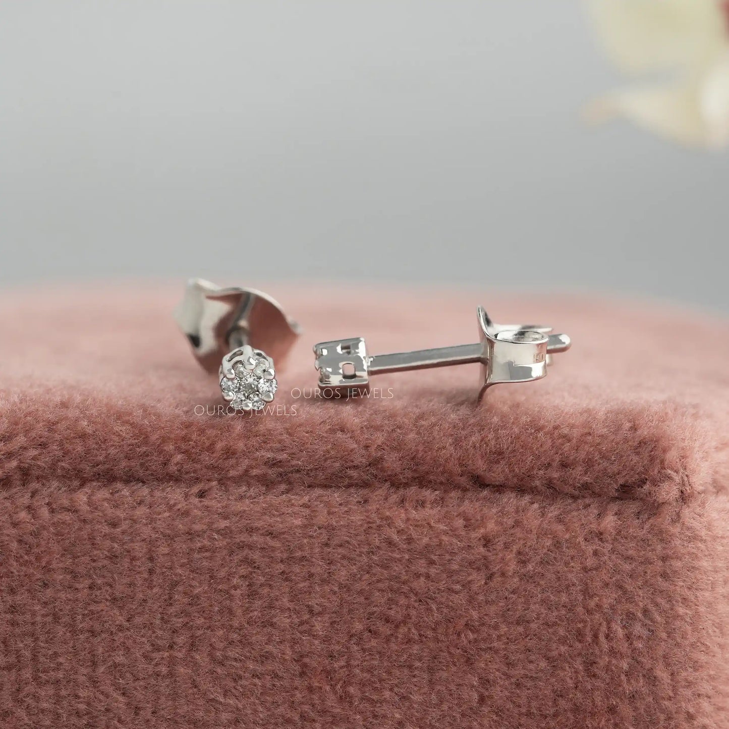 Round Diamond Cluster Stud Earring