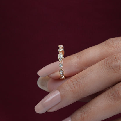 Round Cut Lab Diamond Milgrain Set Band