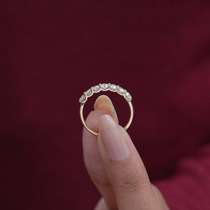 Round Cut Diamond Half Eternity Band