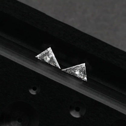 0.35 TCW Antique Shape Triangle Cut Lab Grown Diamond