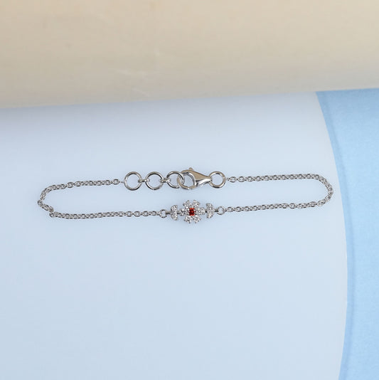 Lab Grown Diamond Tiny Flower Bracelet
