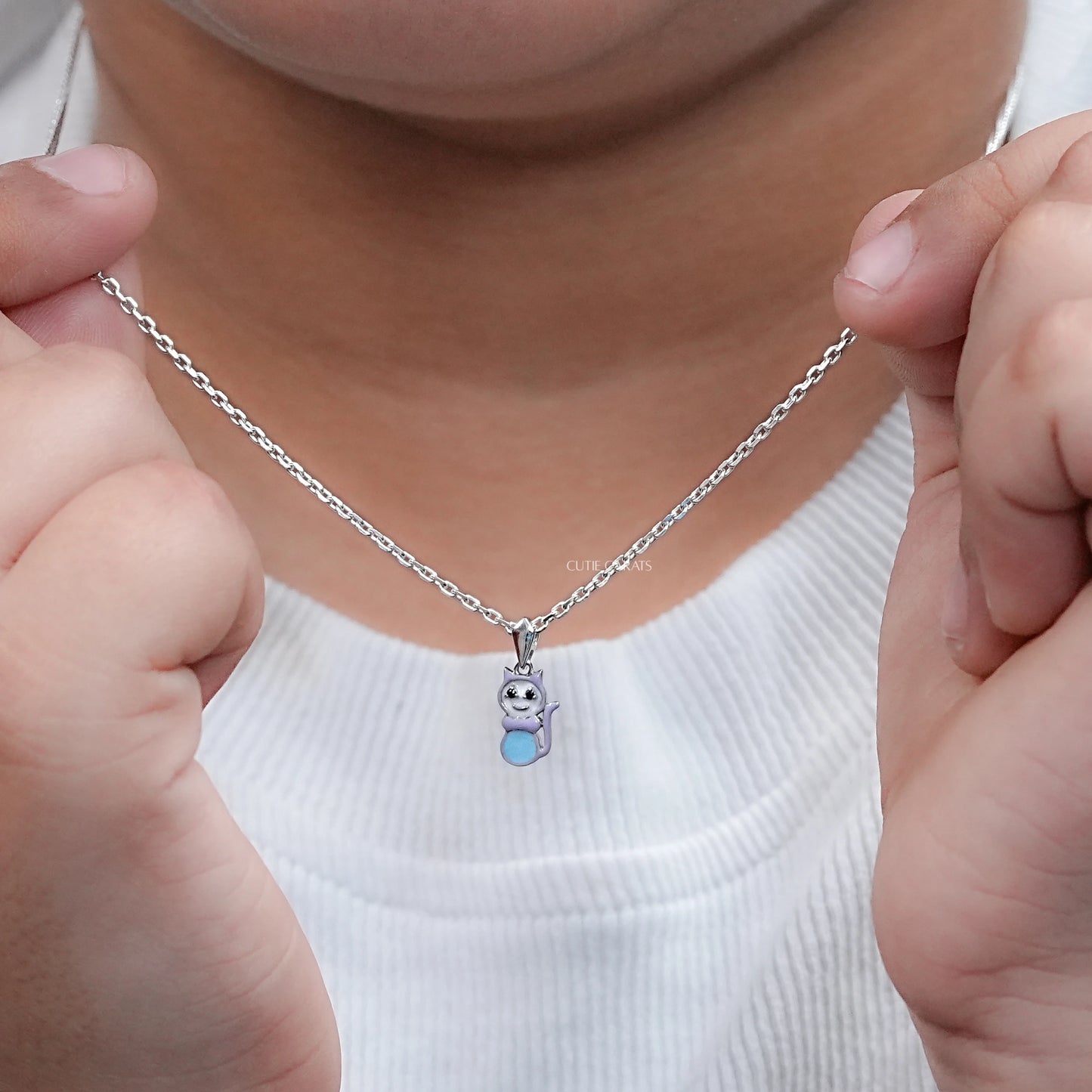 Black Round Diamond Cat Shape Baby Pendant