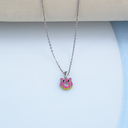 Black Round Diamond Cat Face Shape Pendant