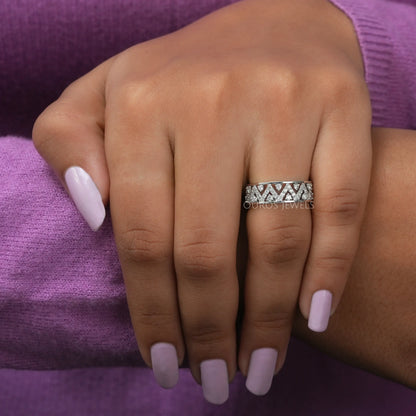 Round Cluster Diamond  Wedding Band