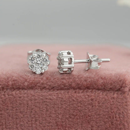White  Gold  Cluster  Diamond  Stud
