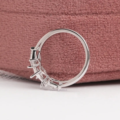 Three Stone  Mount  Setting  Ring