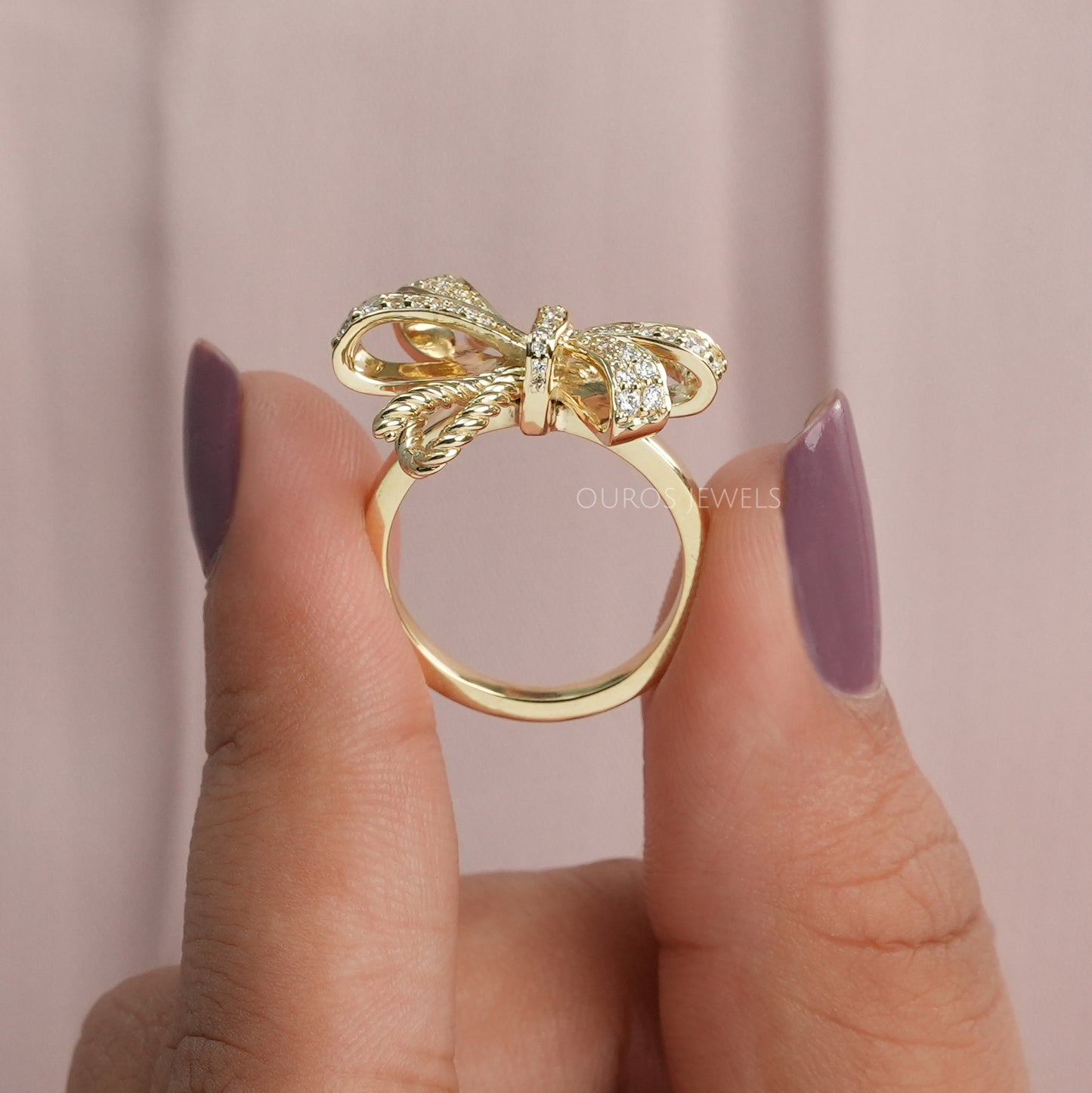 Yellow Gold  Round  Cluster  Diamond  Bow Tie Ring