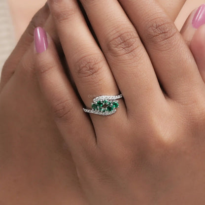 Green Round Gemstone Lab Diamond Dainty Ring