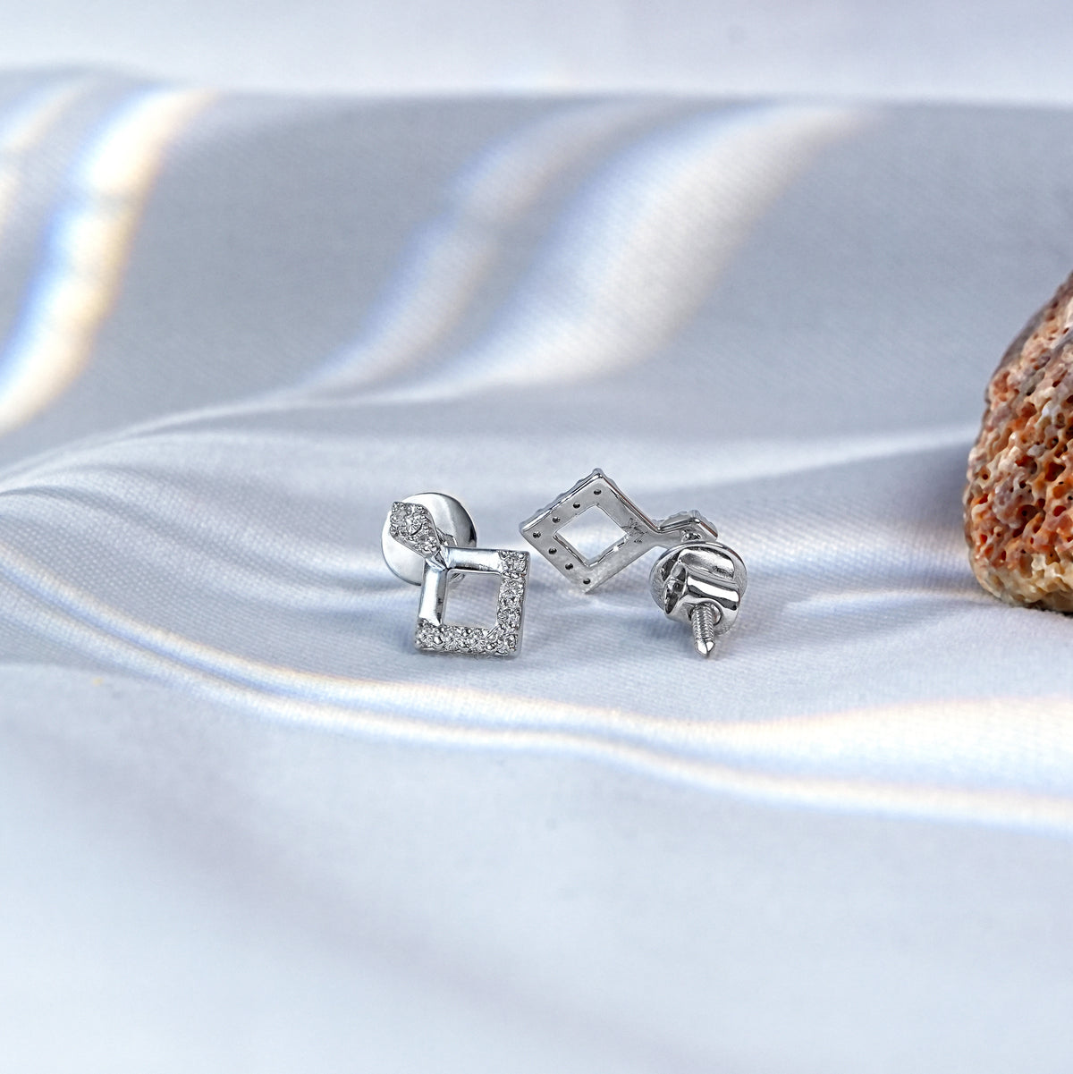 Square Shape Round Diamond Drop Earrings
