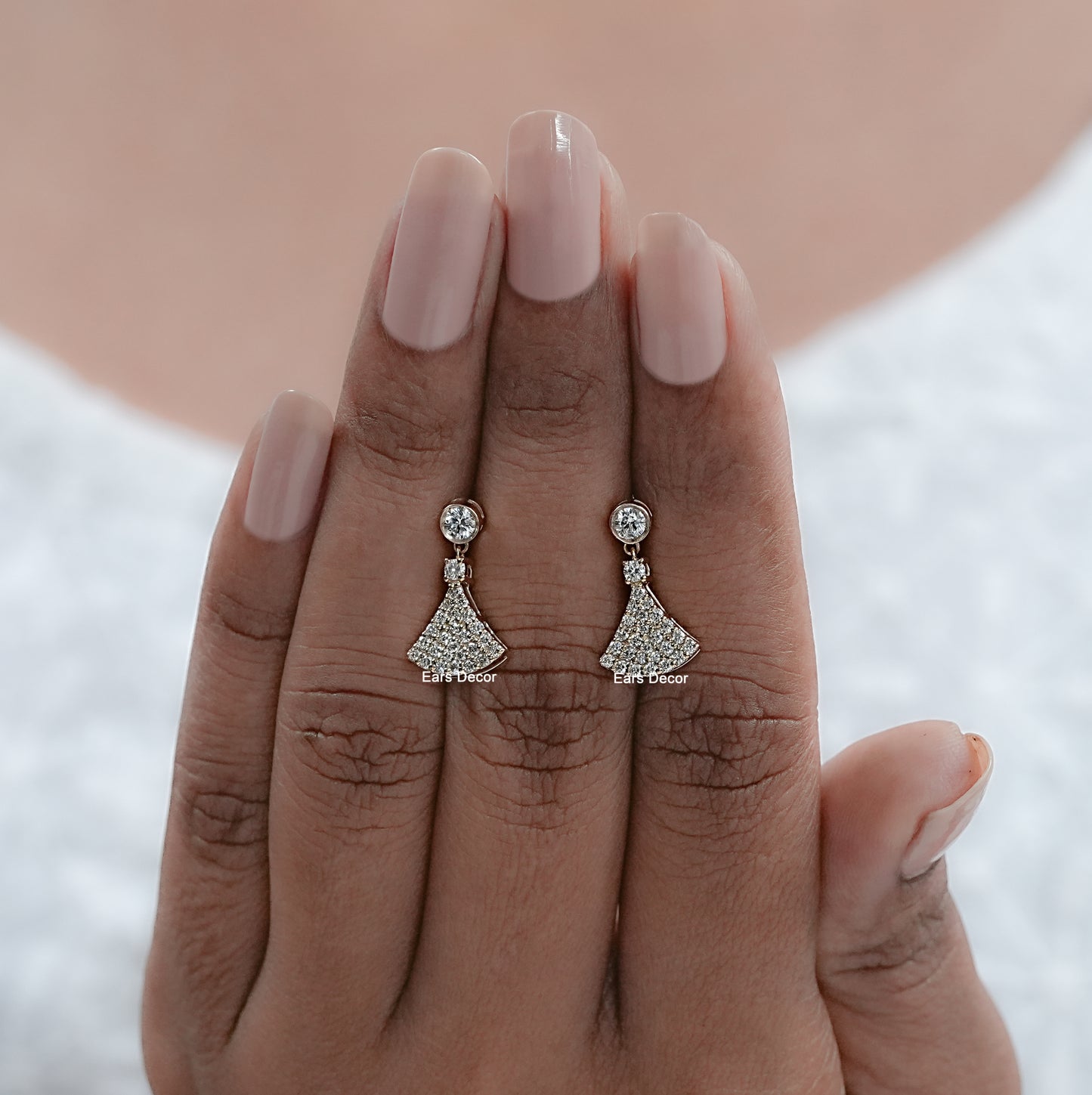 Round Diamond Dangle Drop Pave Set Earrings