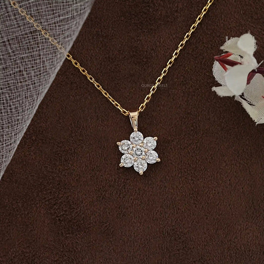 Yellow Gold Round Cut Women Pendant