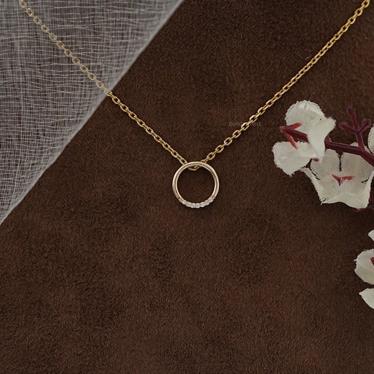 Round Shape Lab Grown Diamond Women Pendant