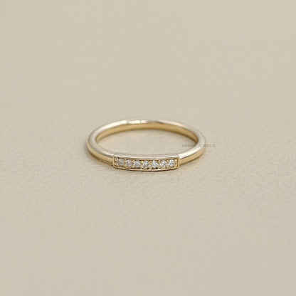 Round Diamond Dainty Ring