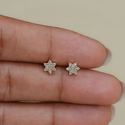 Star Shape Round Diamond Stud Earring
