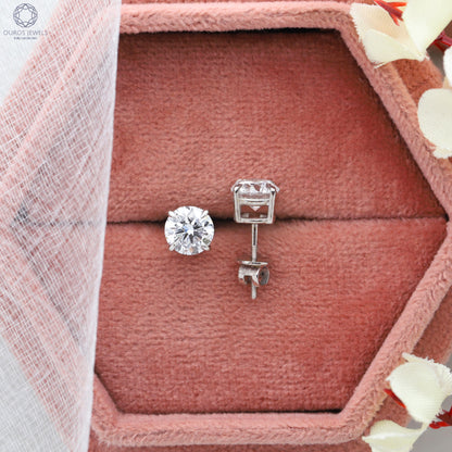 Round  Cut  Lab  Grown Diamond  Stud