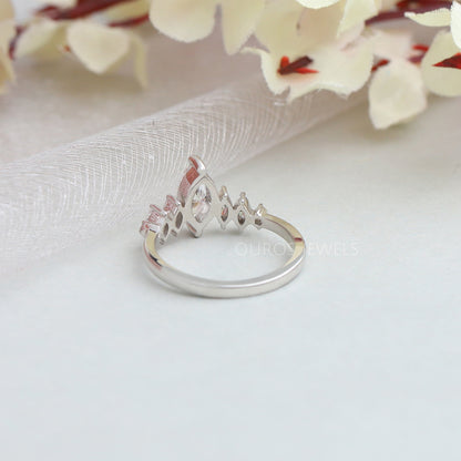 Marquise & Round Cut Diamond Ring