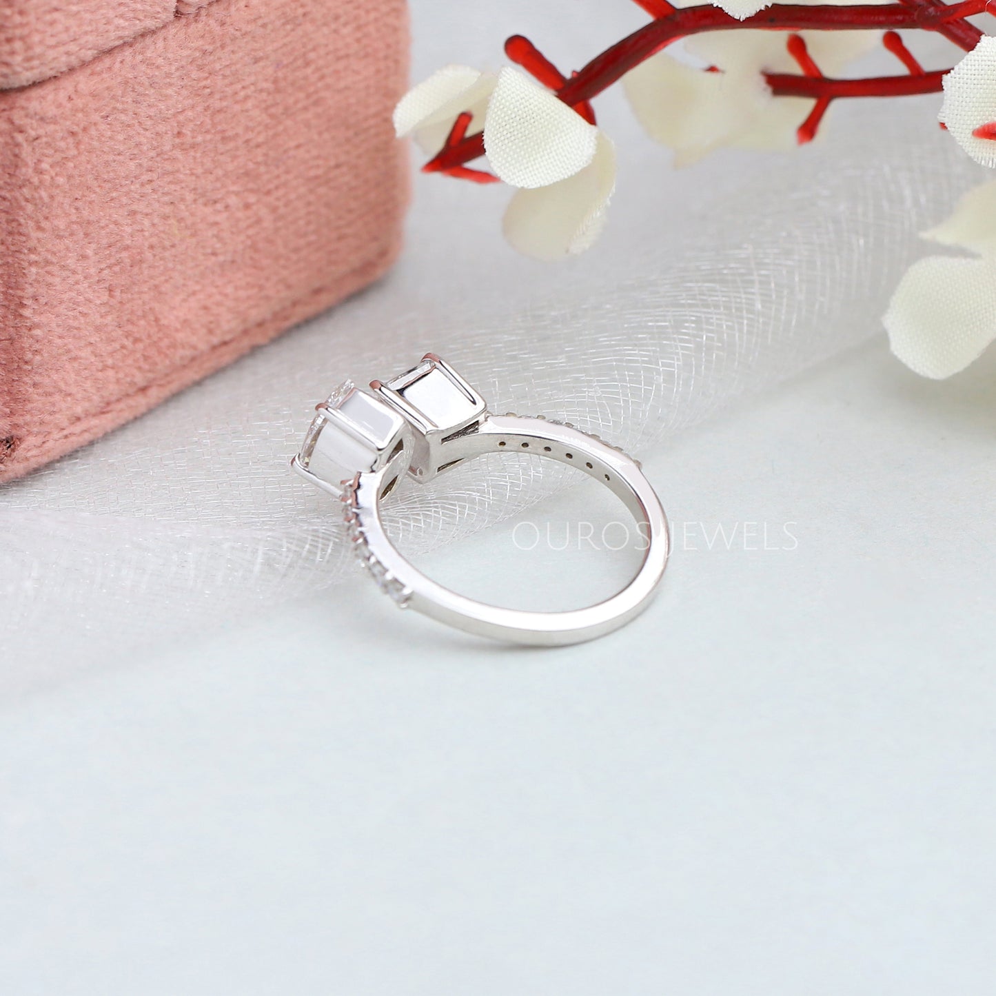 Princess & Pear Diamond Toi Et Moi Ring