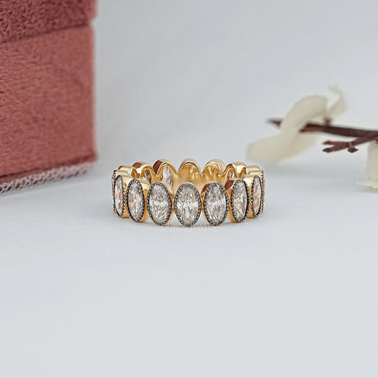 Old Mine Moval Diamond Filgree Bezel Wedding Band