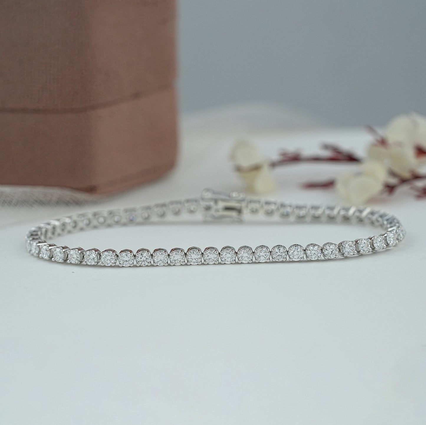 Brilliant Round Cut Tennis Bracelet