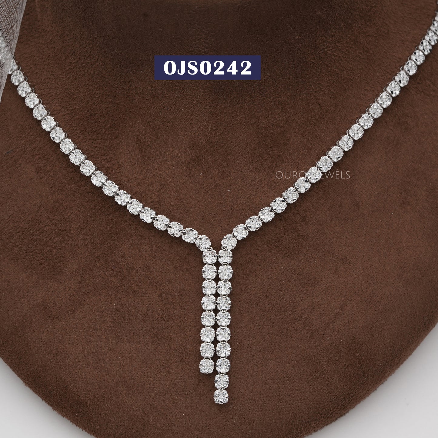 Round  Cut Lab Grown  Diamond  Party Wear Necklace