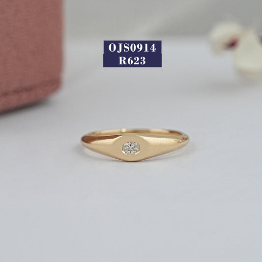 Oval Cut Diamond Solitaire Dainty Ring