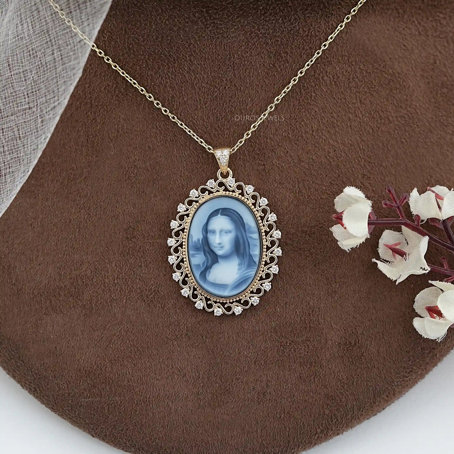 Blue-Toned Cameo Customize Pendant