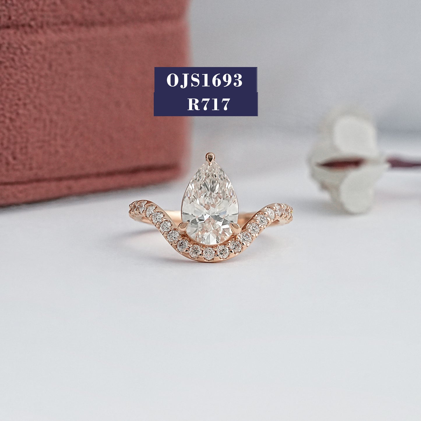 Pear Cut Lab Diamond Curved Ring