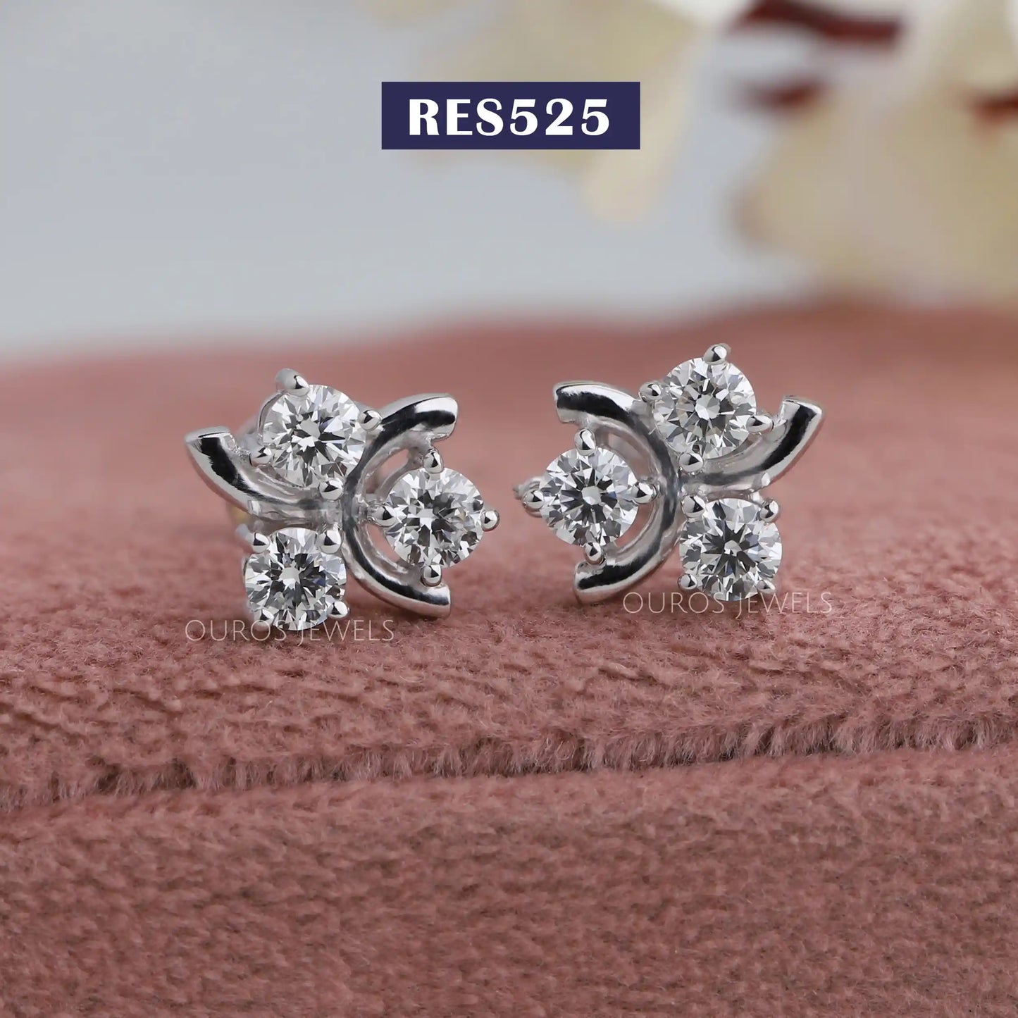 Twisted Round  Cut  Stud  Earrings