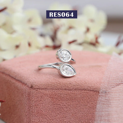 Pear & Oval Toi Et Moi Ring