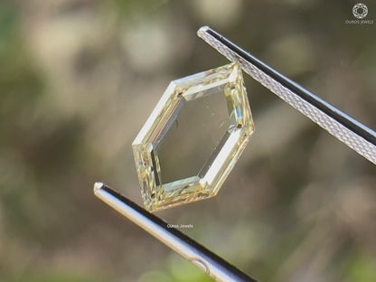 Portrait Hexagon Cut