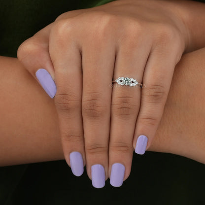 Green Round Cluster Diamond Dainty Ring