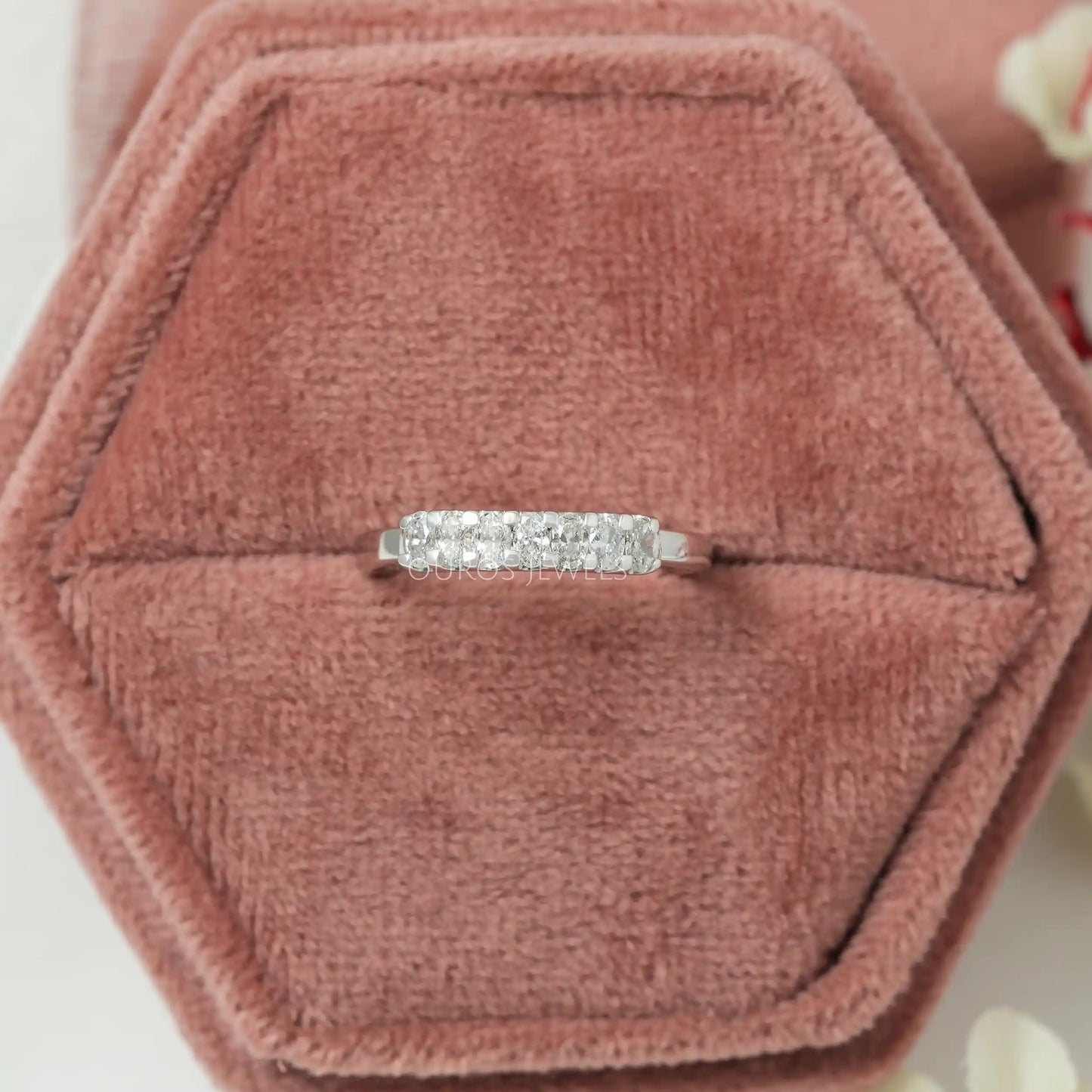 Oval Cut Diamond 7 Stone Band
