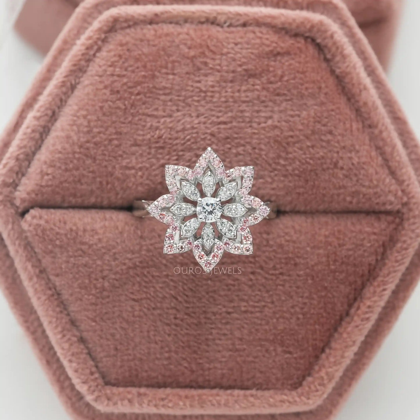 Flower Shape  Round Cluster Diamond  Ring