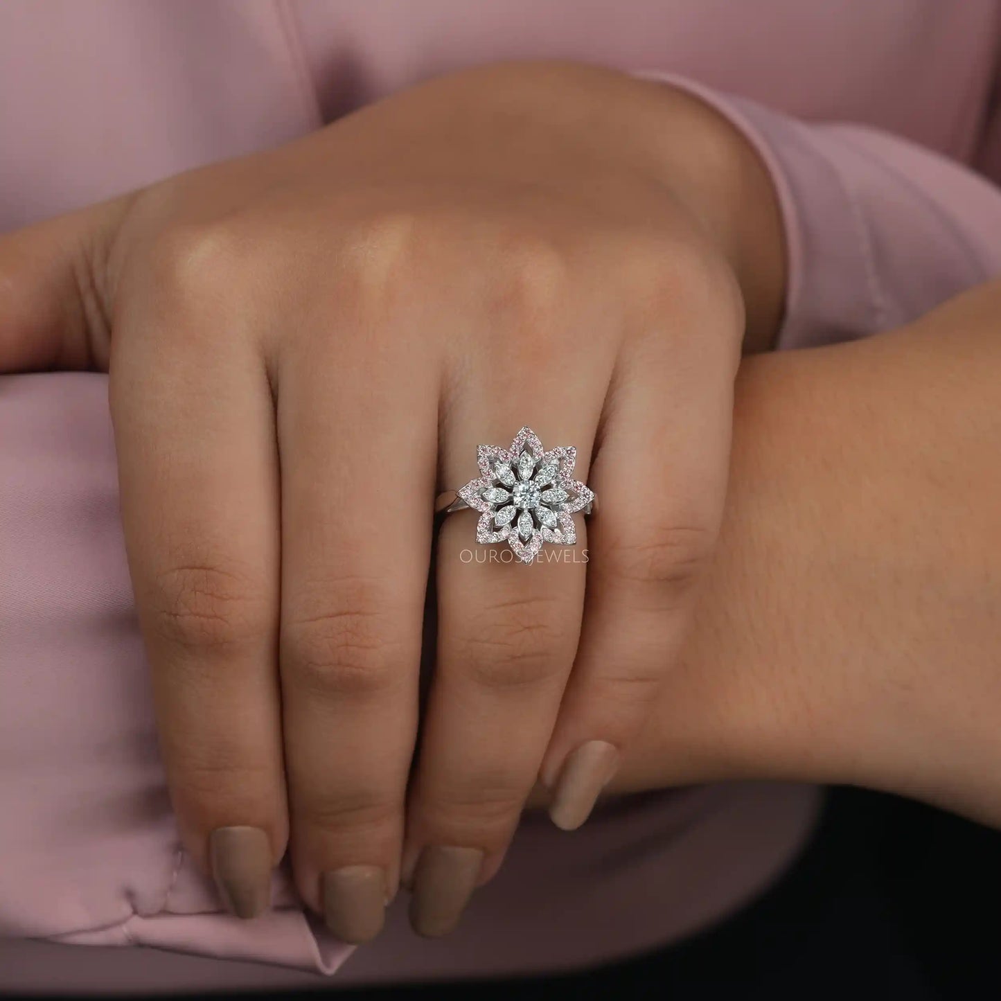 Flower Shape  Round Cluster Diamond  Ring