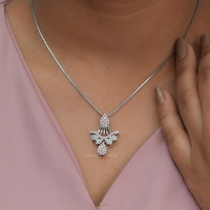 Round Cluster Diamond  Necklace
