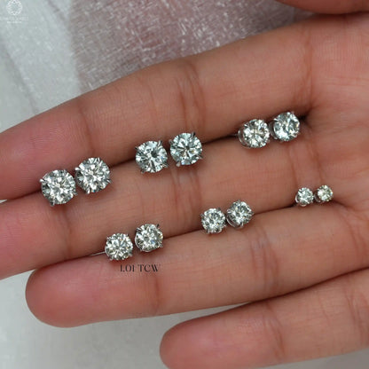 Green Round lab-Diamond Stud Earrings