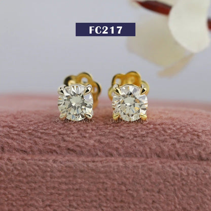 Round Brilliant Cut Diamond Stud Earrings