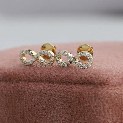 Round Diamond Infinity Design Earrings
