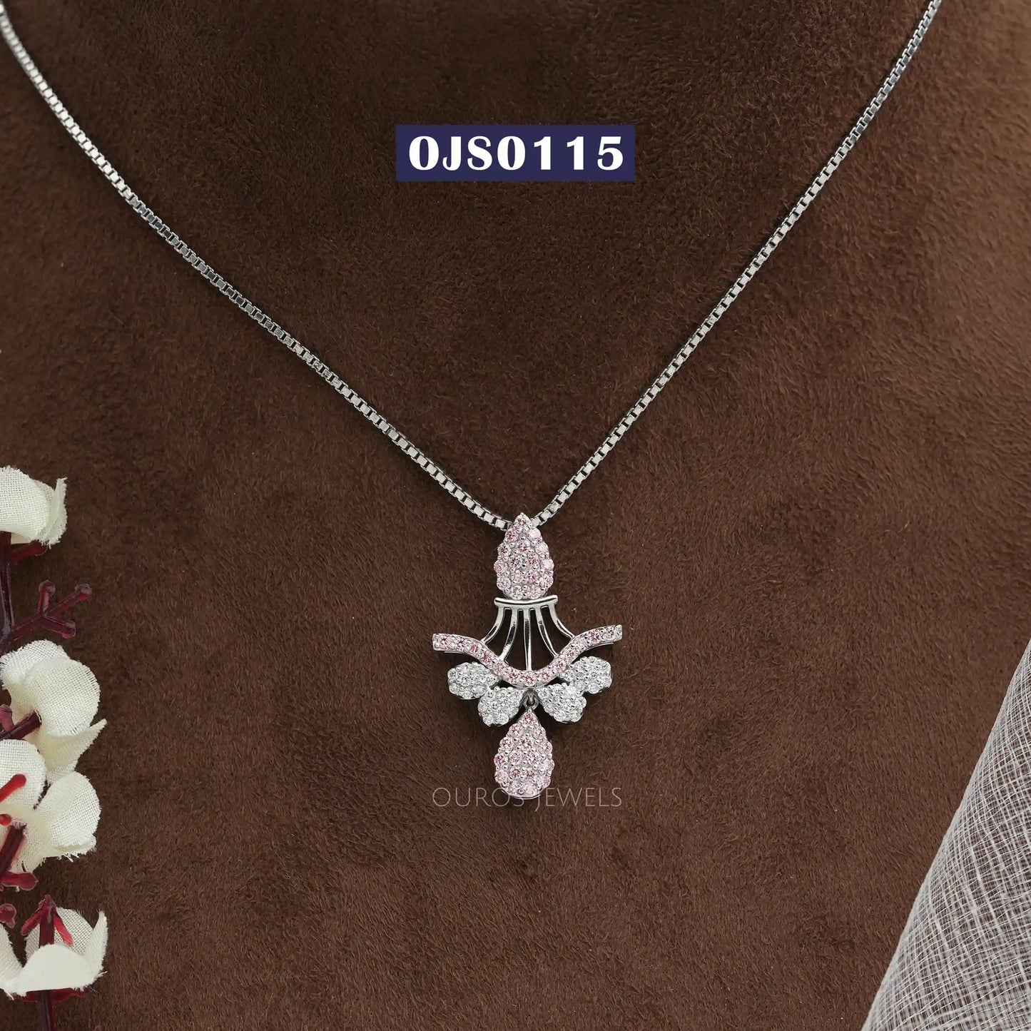 Round Cluster Diamond  Necklace